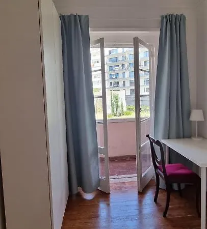 Coliving In Center Long-term Rum i privatbostad