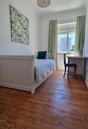 Habitación en casa particular Coliving In Center Long-term