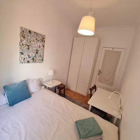 Coliving In Center Long-term * 리스본