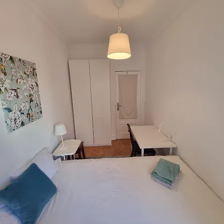 Coliving In Center Long-term Homestay szállás