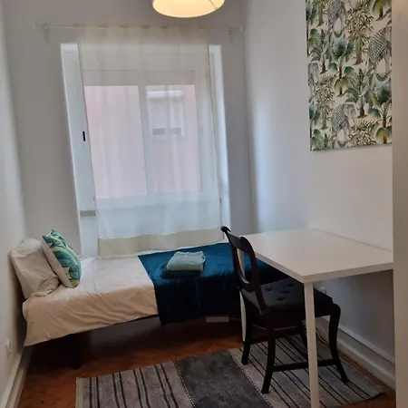 Coliving In Center Long-term Lizbona