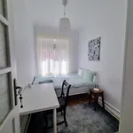 Coliving In Center Long-term Pansiyon